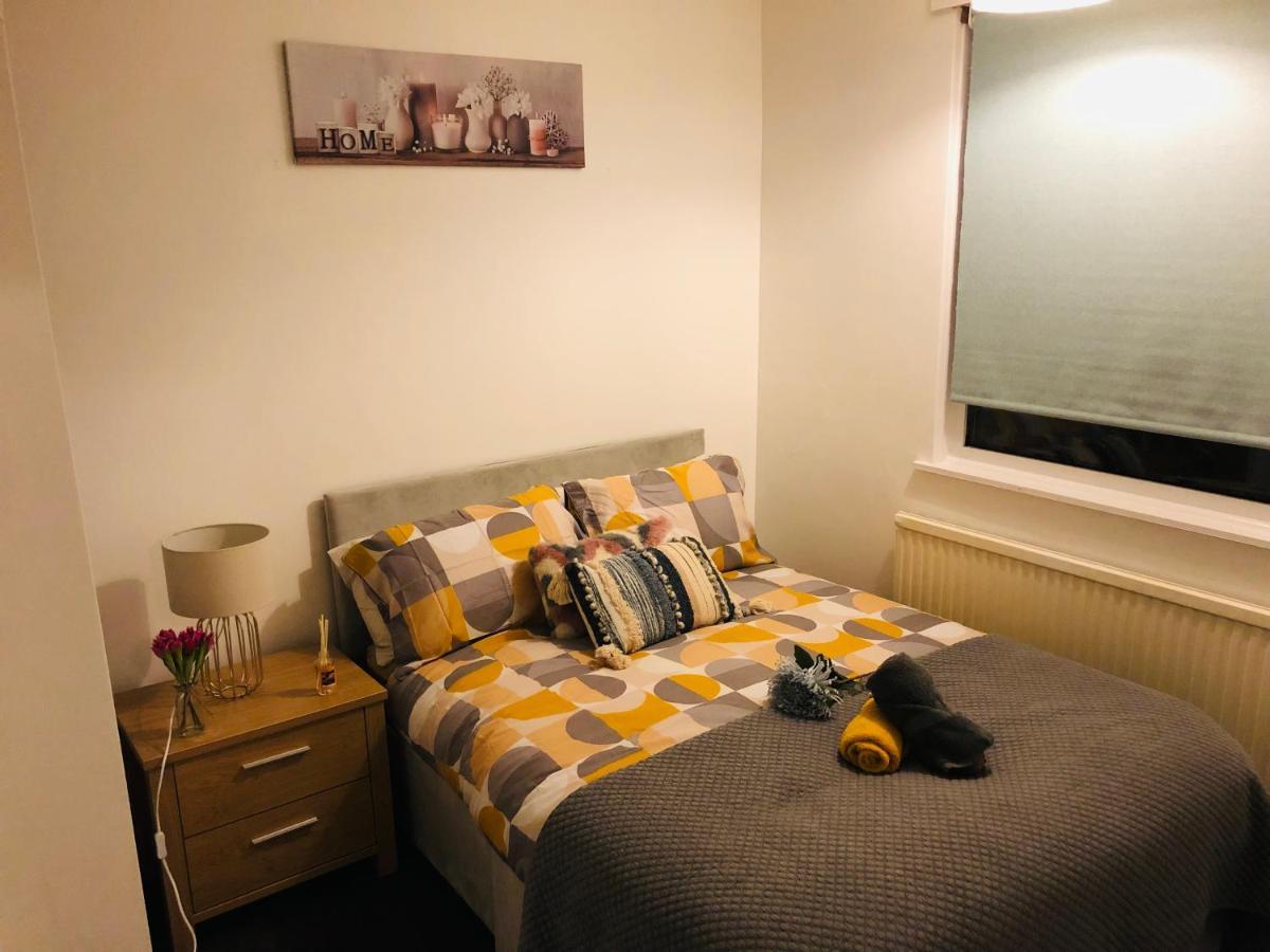 Handsworth Home - 2 Bedroomed Шефилд Экстерьер фото