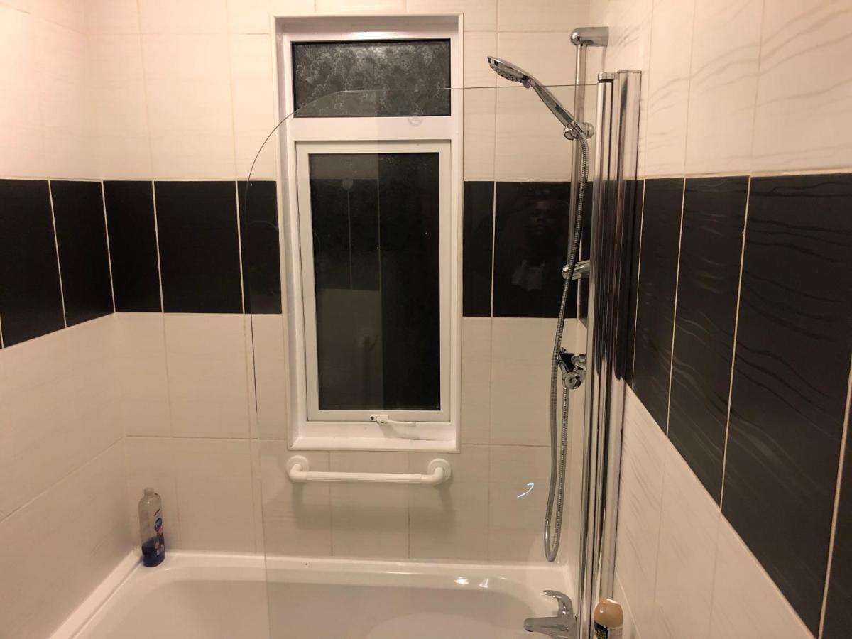Handsworth Home - 2 Bedroomed Шефилд Экстерьер фото