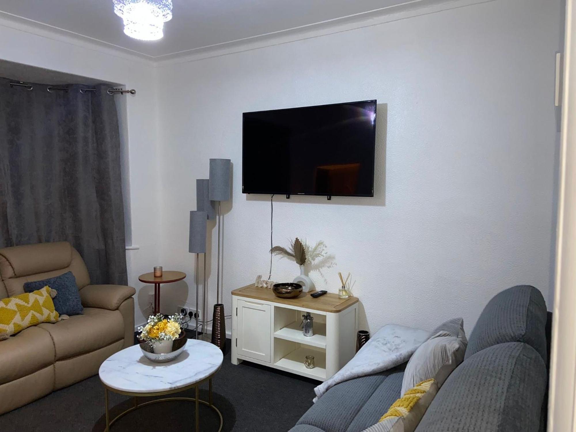 Handsworth Home - 2 Bedroomed Шефилд Экстерьер фото